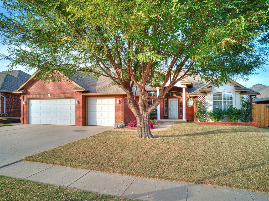 1809 Parkway Drive Property Photo 1