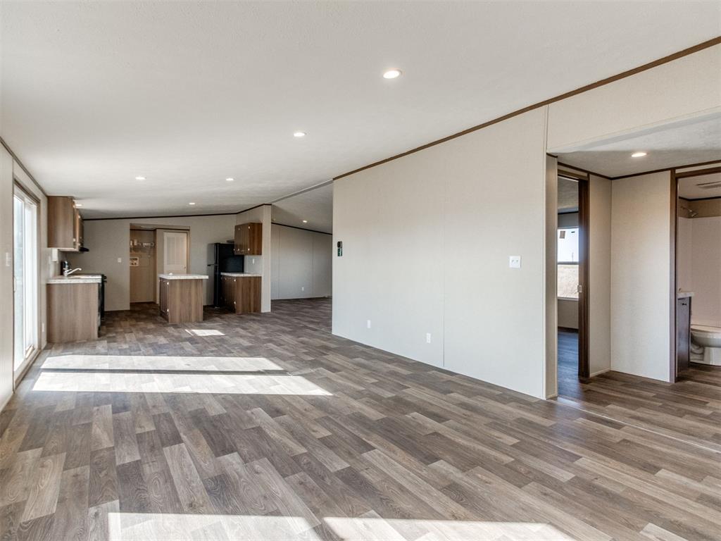 21222 Prairie View Road Property Photo 7