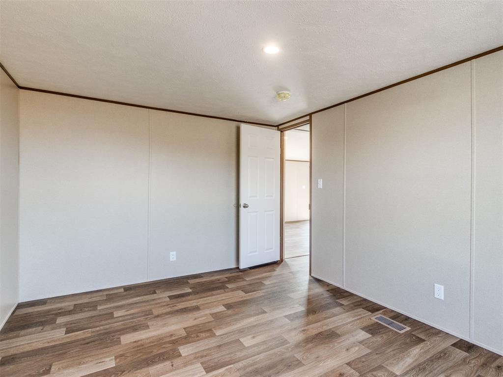 21222 Prairie View Road Property Photo 16
