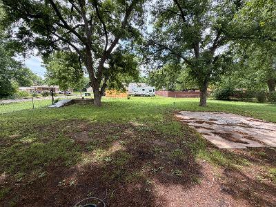 408 S Hammack Avenue Property Photo 6