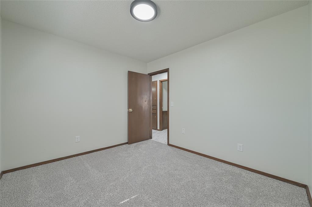 328 Ne 61st Street Property Photo 29