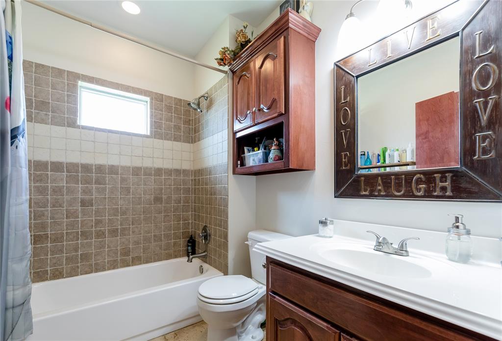 469 Western Property Photo 21