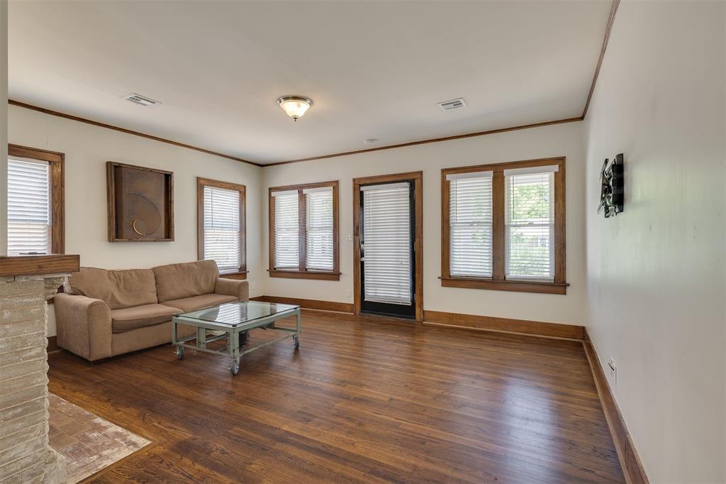 1134 Nw 40th Street Property Photo 6