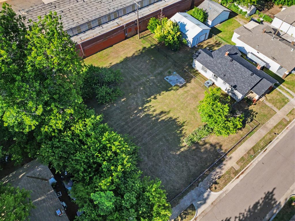 Nw 4th Street Property Photo 3