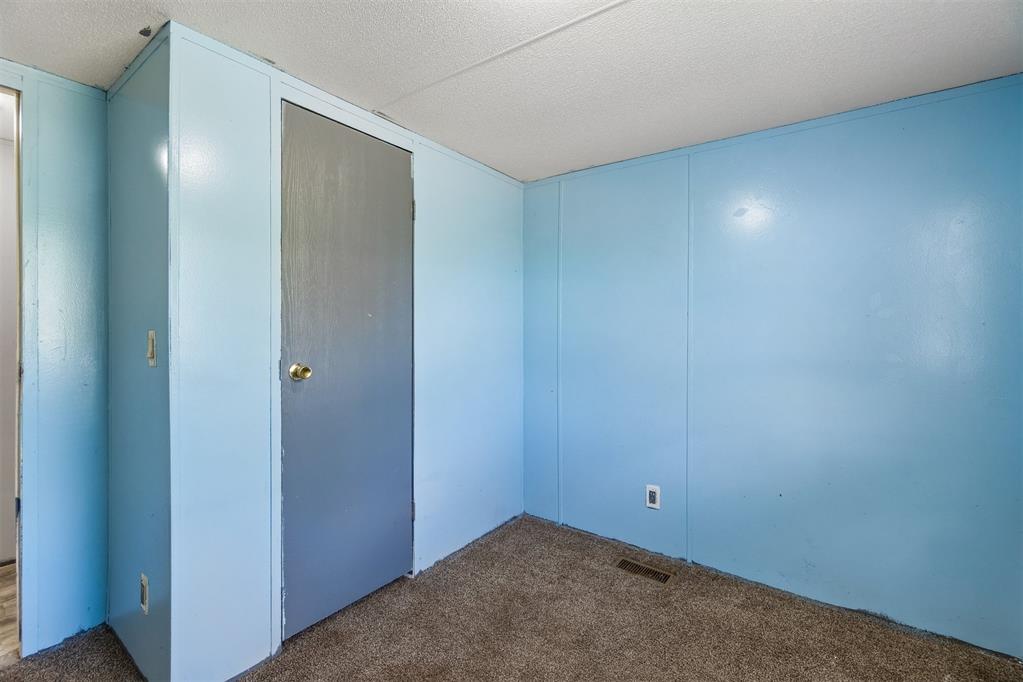 17201 Rolling Meadows Property Photo 20