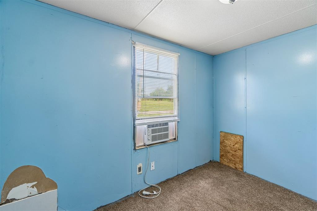 17201 Rolling Meadows Property Photo 21