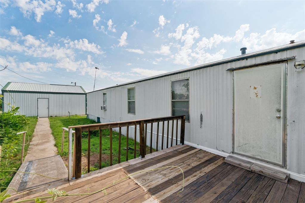 17201 Rolling Meadows Property Photo 28