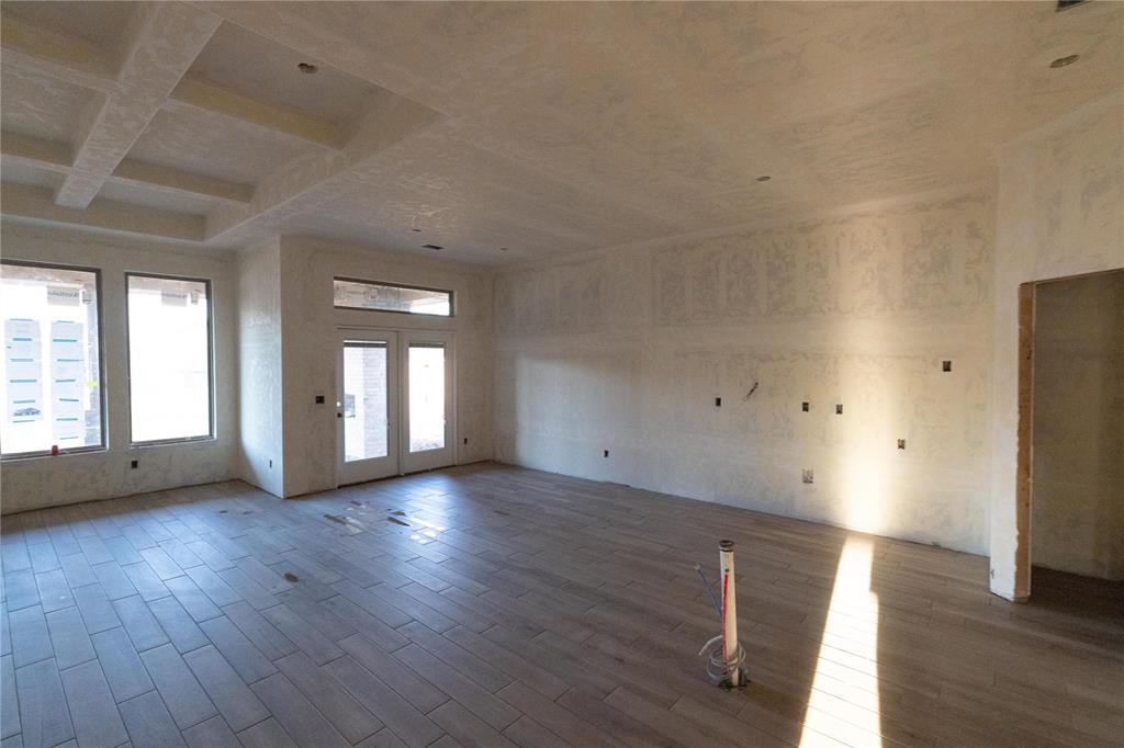 2105 Nw 171st Street Property Photo 3