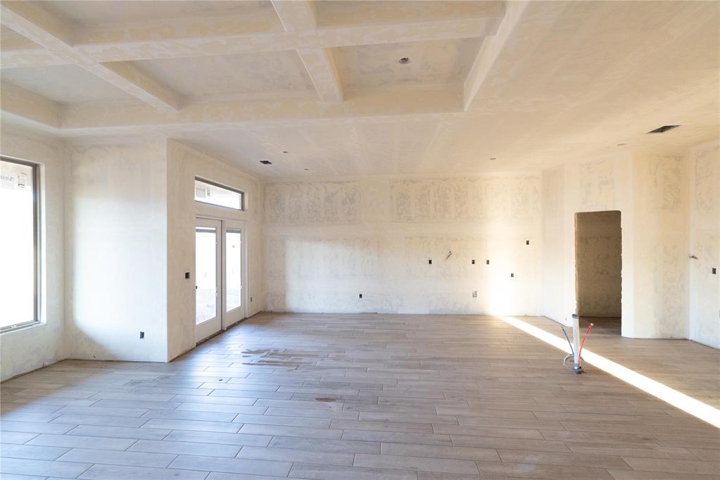 2105 Nw 171st Street Property Photo 4