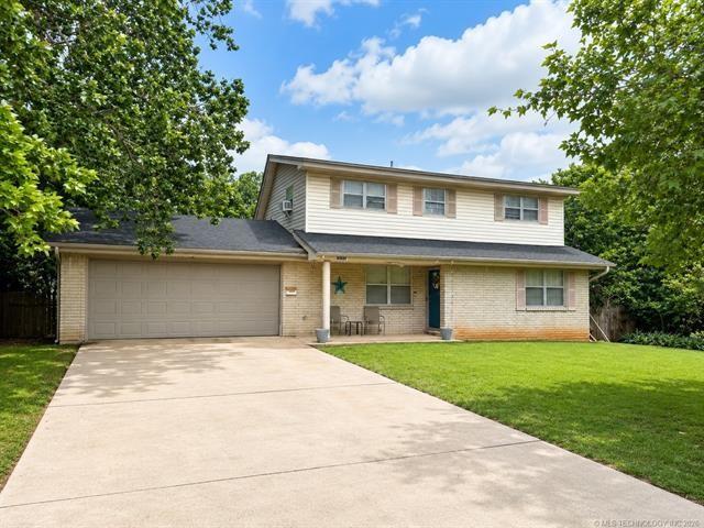 1813 Bellaire Circle Property Photo 1