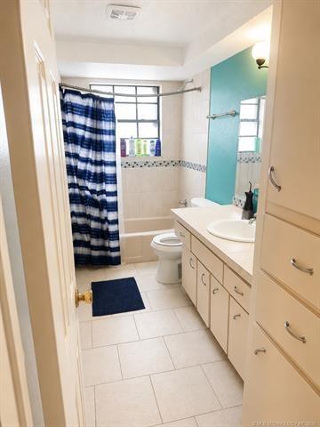 1813 Bellaire Circle Property Photo 13