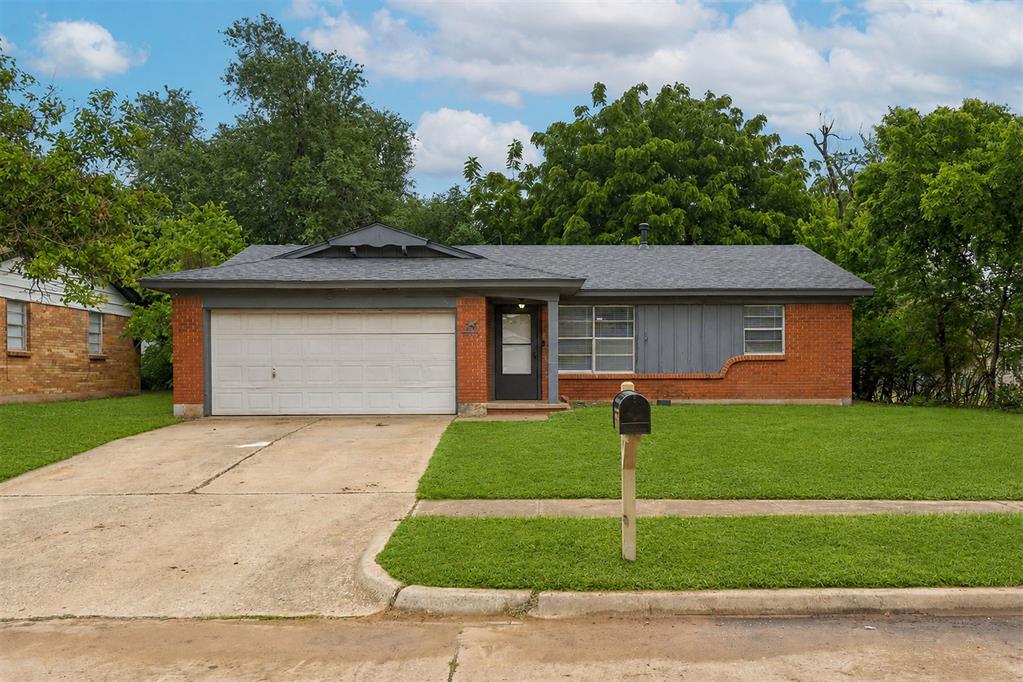 1200 Mcdonald Drive Property Photo 1
