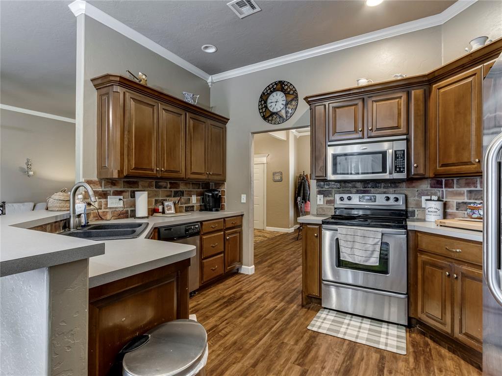 324 E Charlotte Terrace Property Photo 11