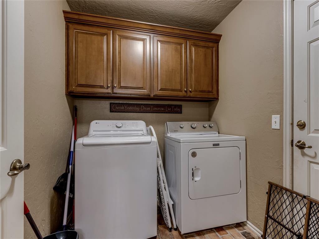 324 E Charlotte Terrace Property Photo 26