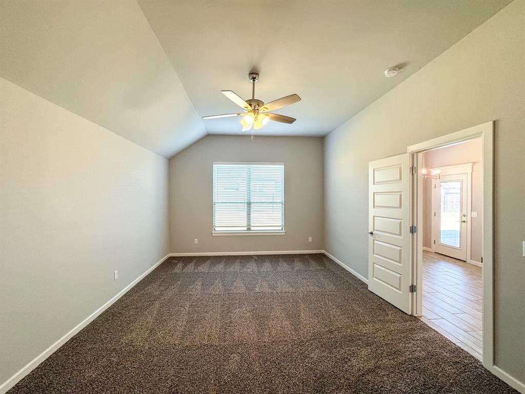 2909 Summit Hollow Circle Property Photo 17