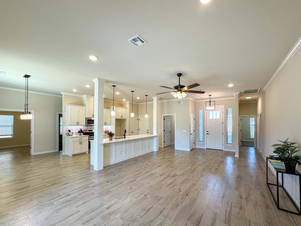 2904 Summit Hollow Circle Property Photo 5