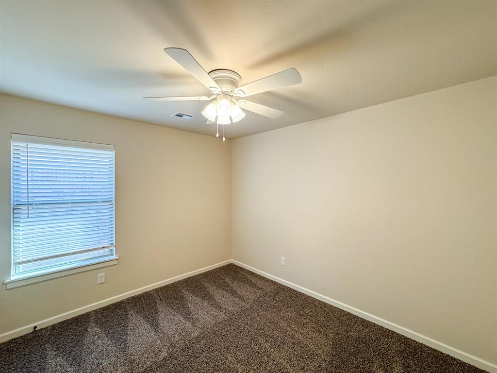 2904 Summit Hollow Circle Property Photo 27