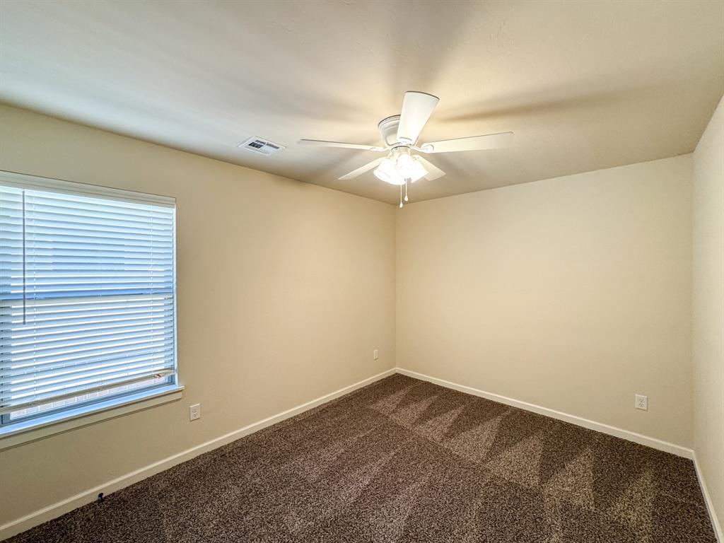 2904 Summit Hollow Circle Property Photo 29