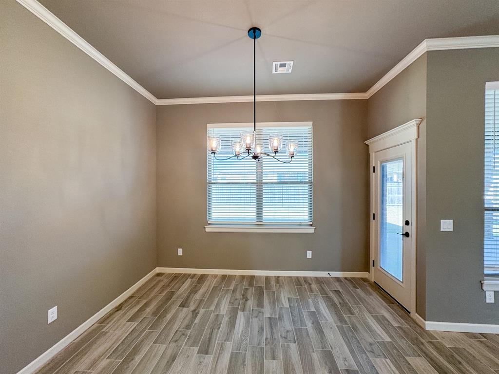 2913 Summit Hollow Circle Property Photo 12