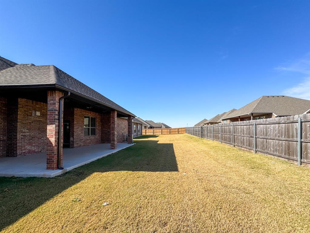 2913 Summit Hollow Circle Property Photo 37