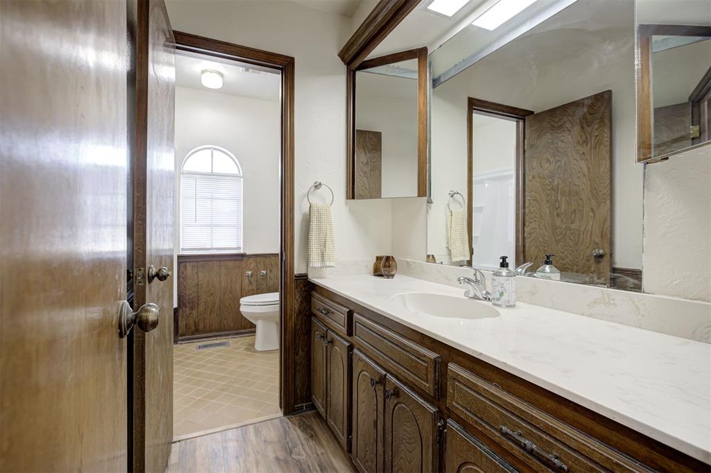 11020 Coachmans Road Property Photo 16