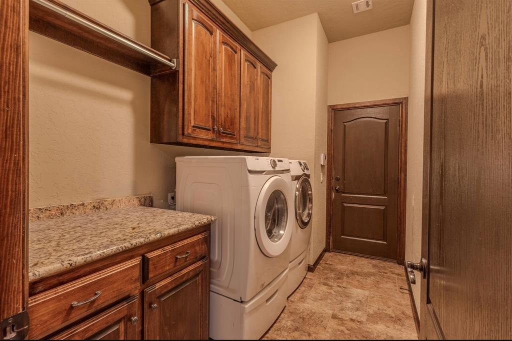 14101 S Independence Avenue Property Photo 44