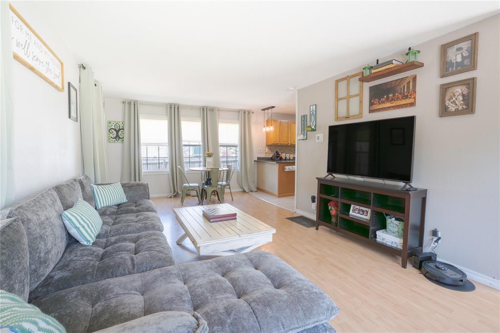 221 Memory Lane Property Photo 4