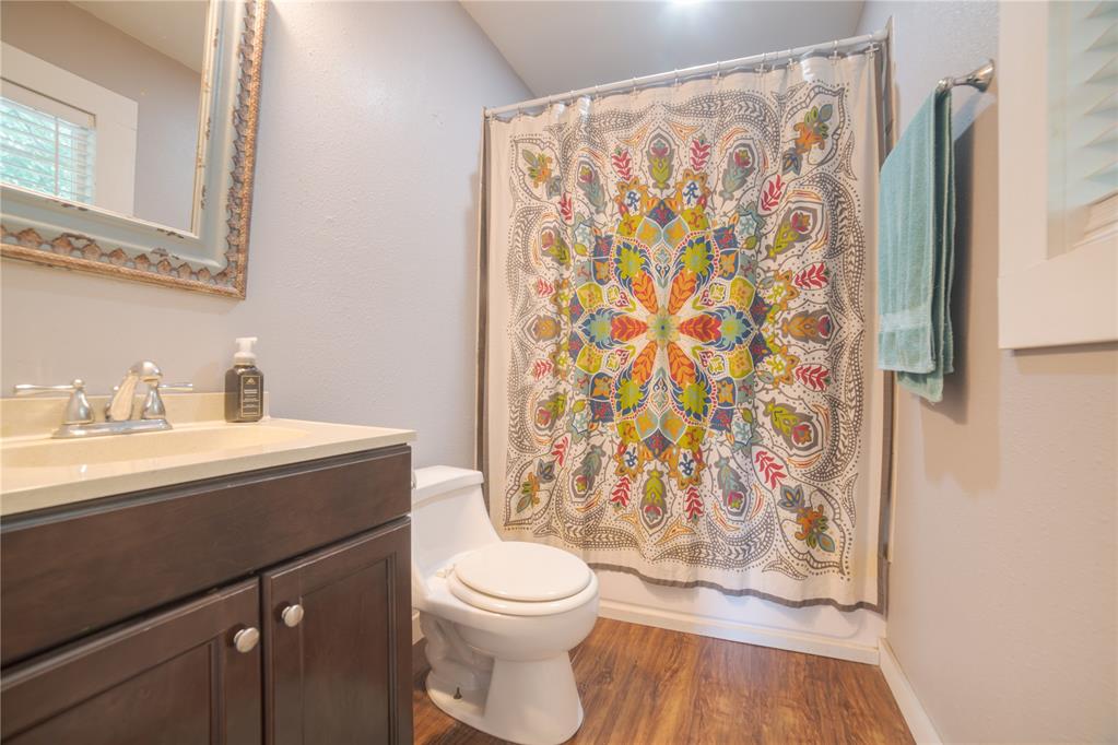 221 Memory Lane Property Photo 11