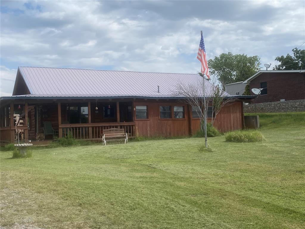 21308 E 989 Road Property Photo 2