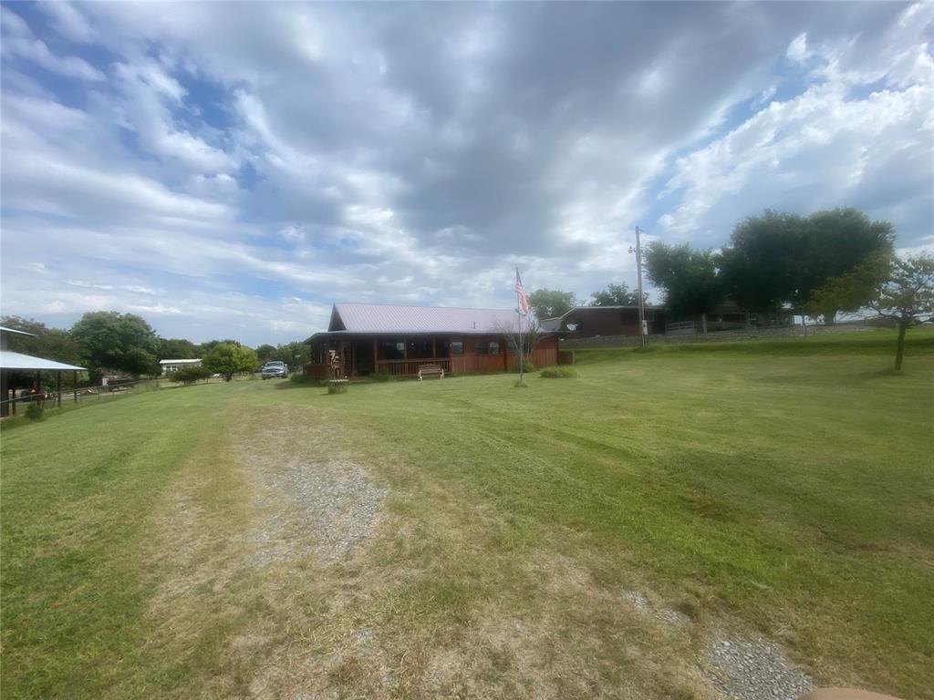 21308 E 989 Road Property Photo 11