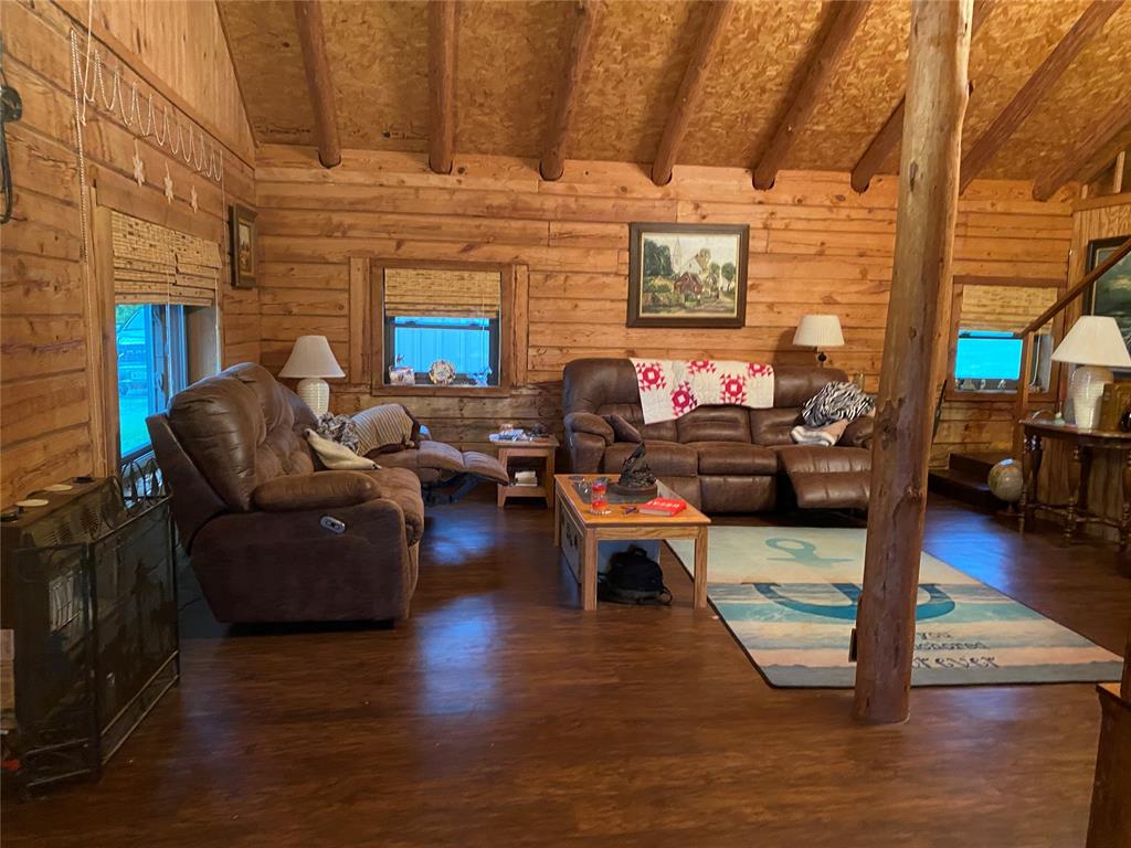 21308 E 989 Road Property Photo 15