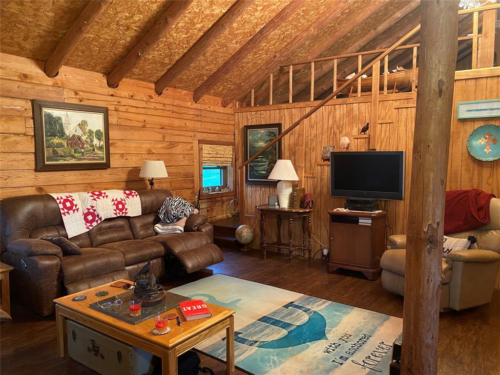 21308 E 989 Road Property Photo 16