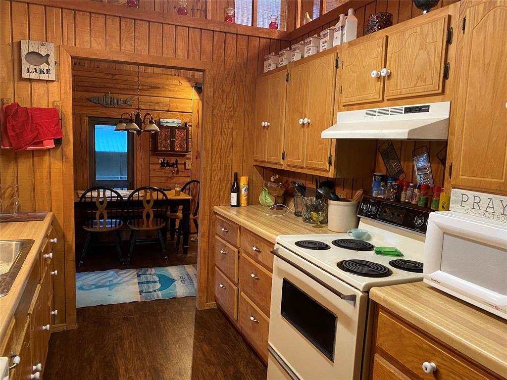 21308 E 989 Road Property Photo 29