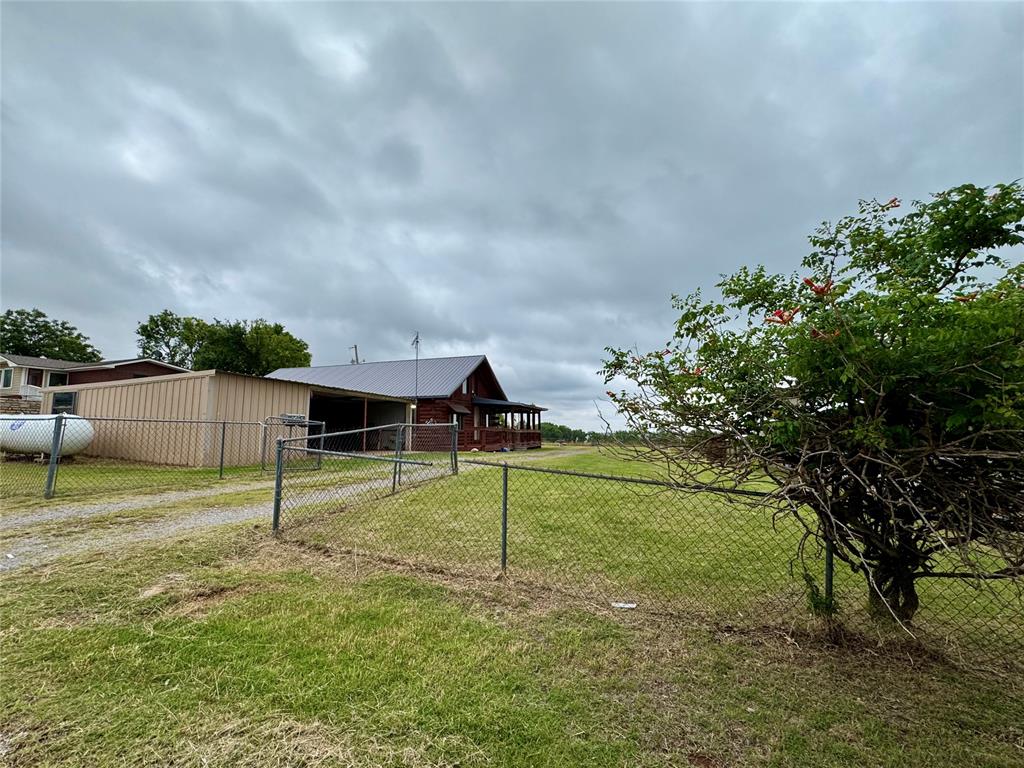 21308 E 989 Road Property Photo 42
