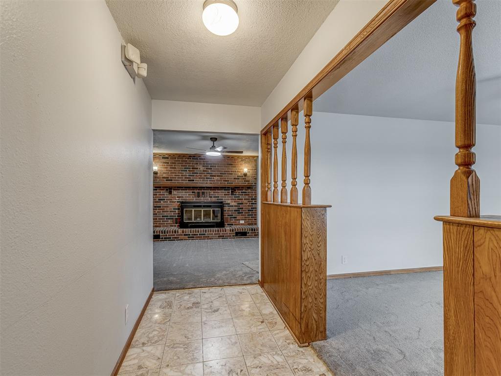 202 Walter Way Property Photo 3