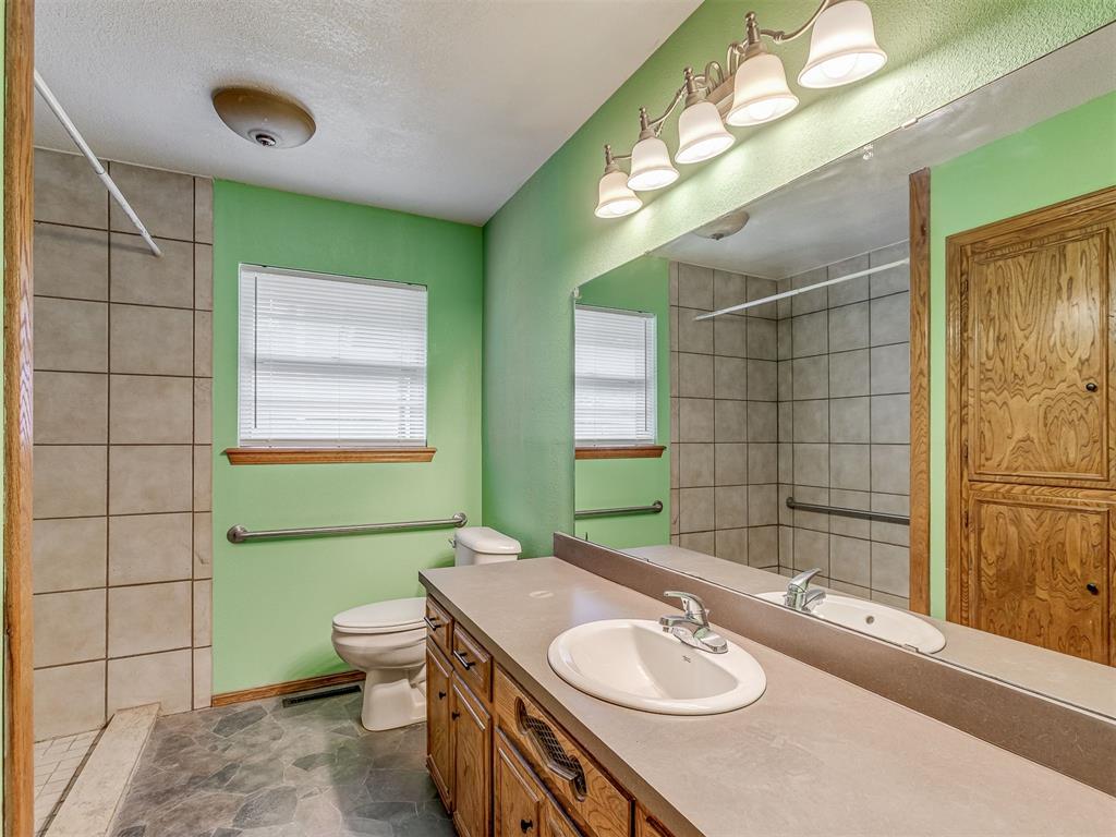 202 Walter Way Property Photo 16