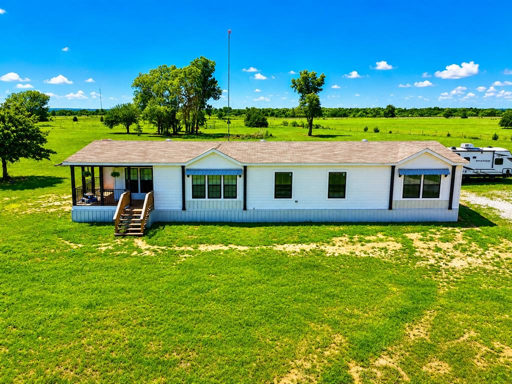 541 County Road 1428 Property Photo 1
