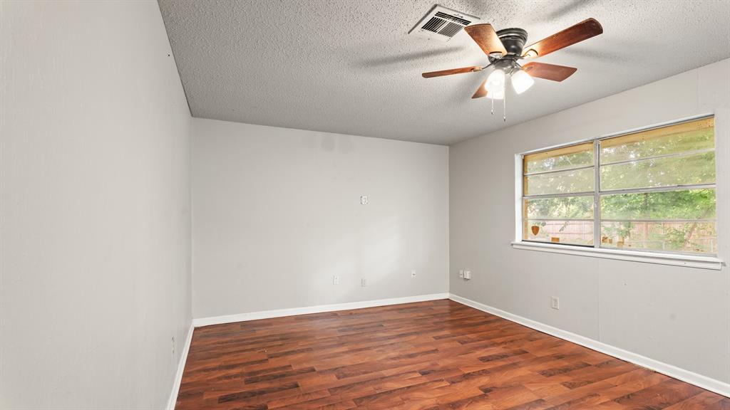 1204 Nw 89th Street Property Photo 15