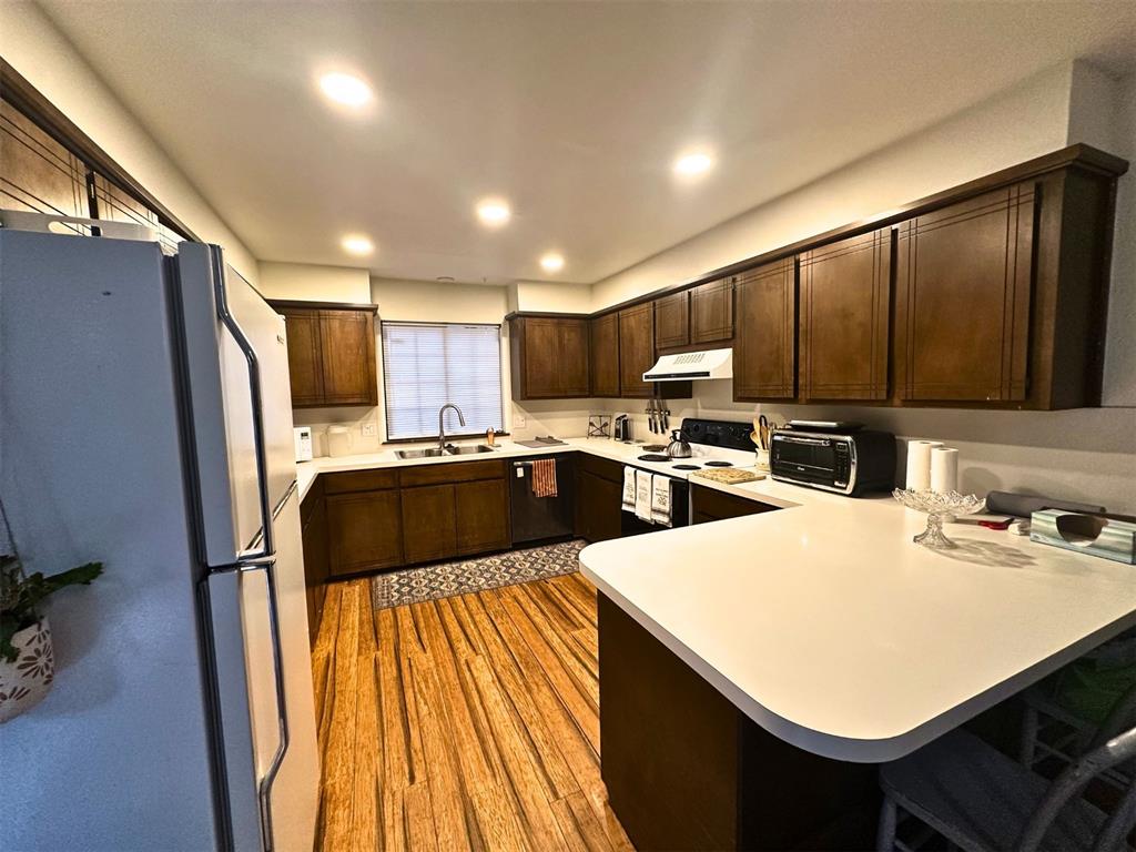 6913 N Spinnaker Lane Property Photo 11