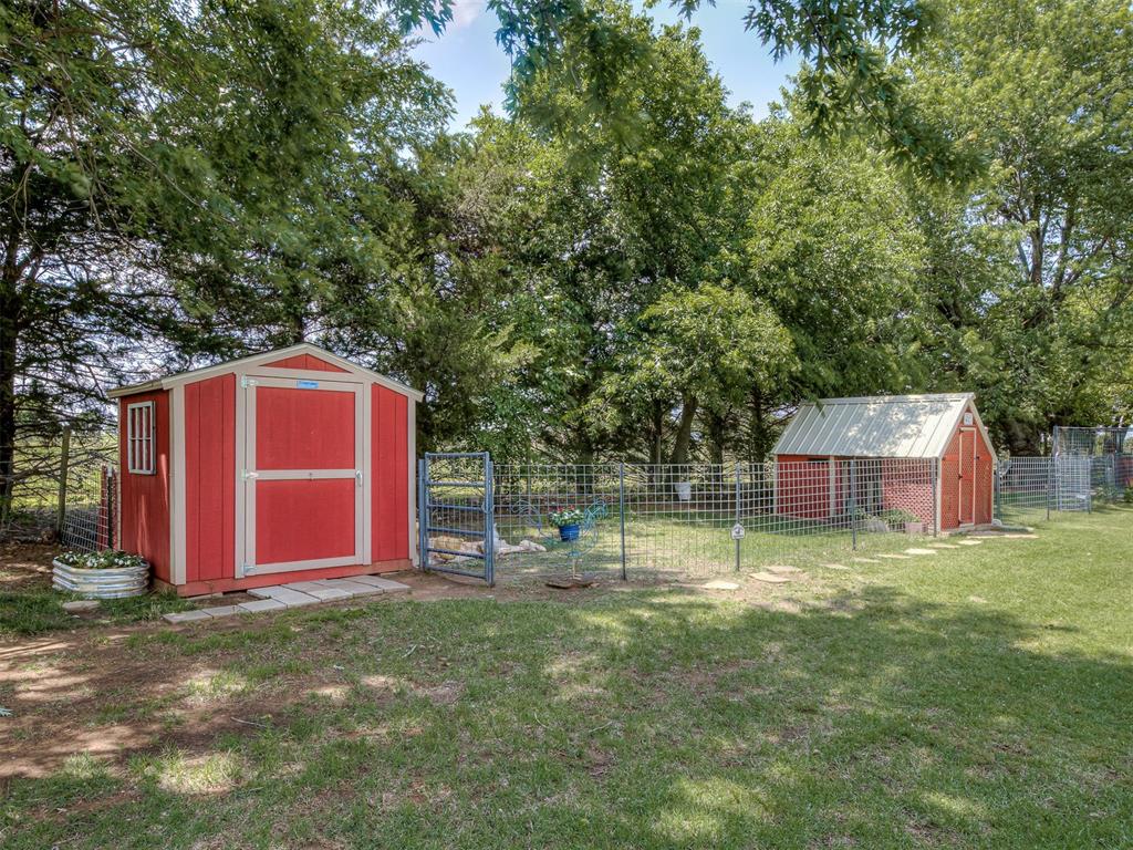 2305 Nw 35th Pl Property Photo 41