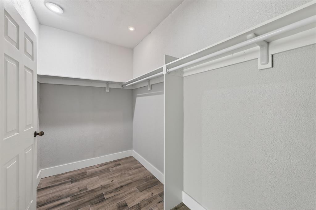 9629 Harmony Drive Property Photo 7