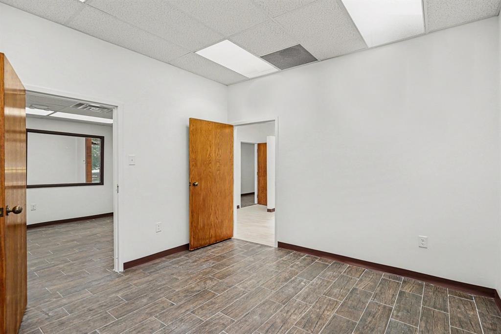 200 Sigma Place Property Photo 12
