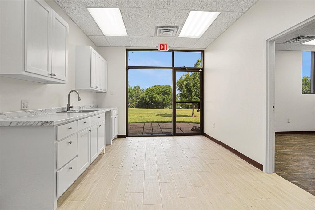 200 Sigma Place Property Photo 15