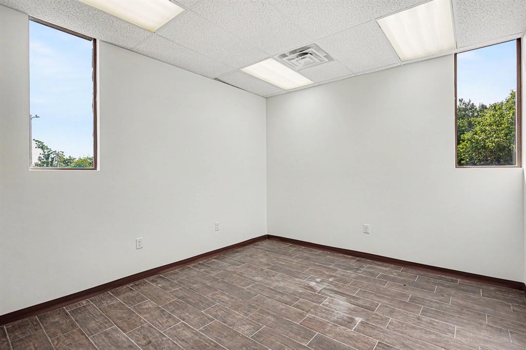 200 Sigma Place Property Photo 17