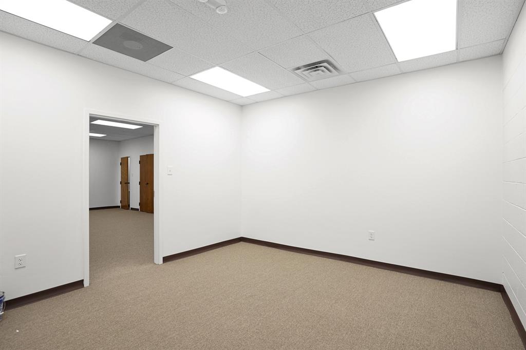 200 Sigma Place Property Photo 20