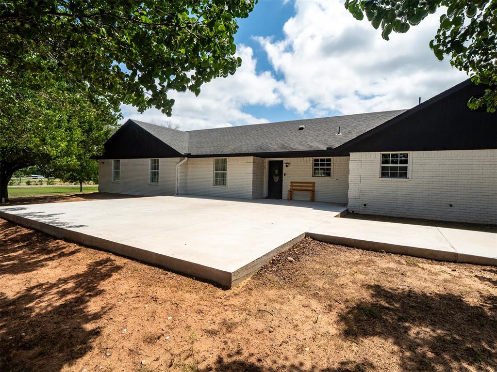 7841 Highway 177 Property Photo 2