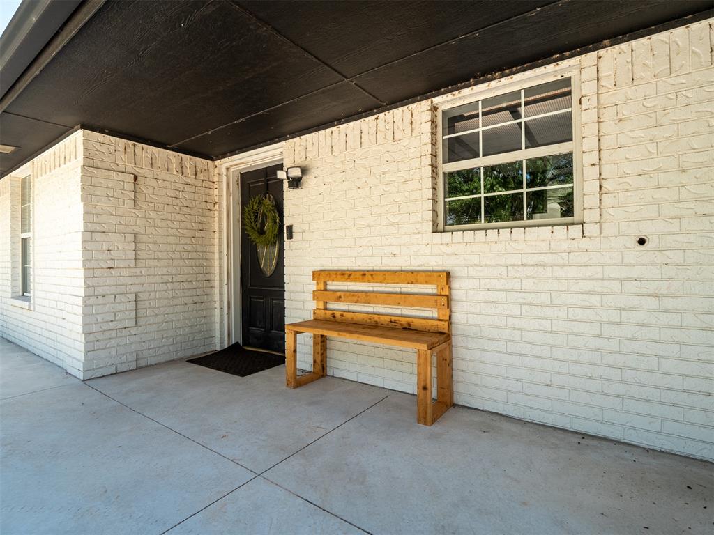 7841 Highway 177 Property Photo 3
