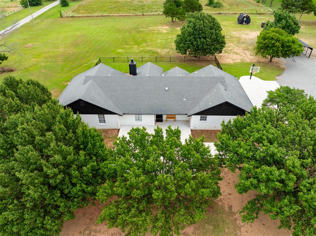 7841 Highway 177 Property Photo 7