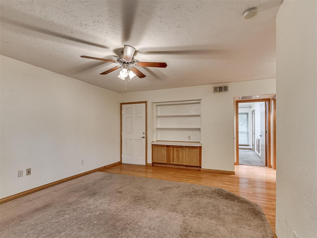 800 Cardinal Creek Boulevard C Property Photo 9
