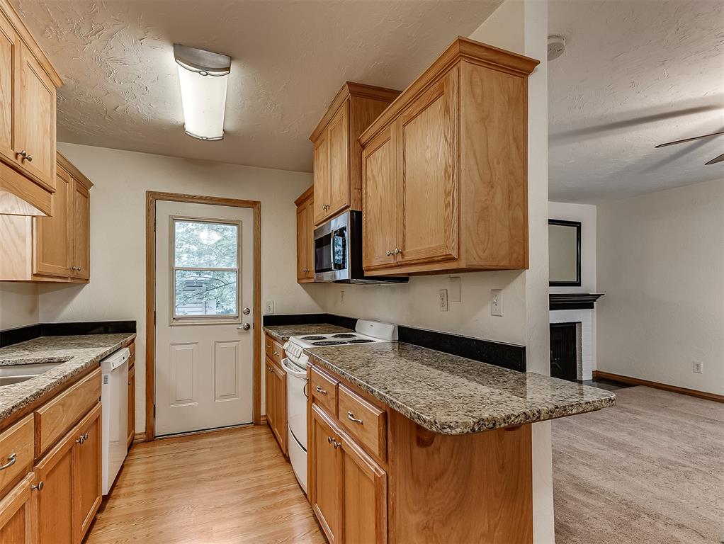 800 Cardinal Creek Boulevard C Property Photo 17